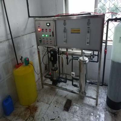 蕭縣中學(xué)反滲透凈水設(shè)備